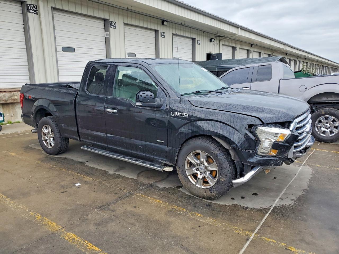2015 Ford F150 Super Cab - Image 4