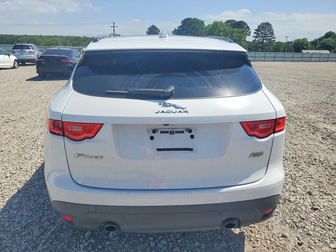 2018 Jaguar F-Pace R - Sport - Фото 6