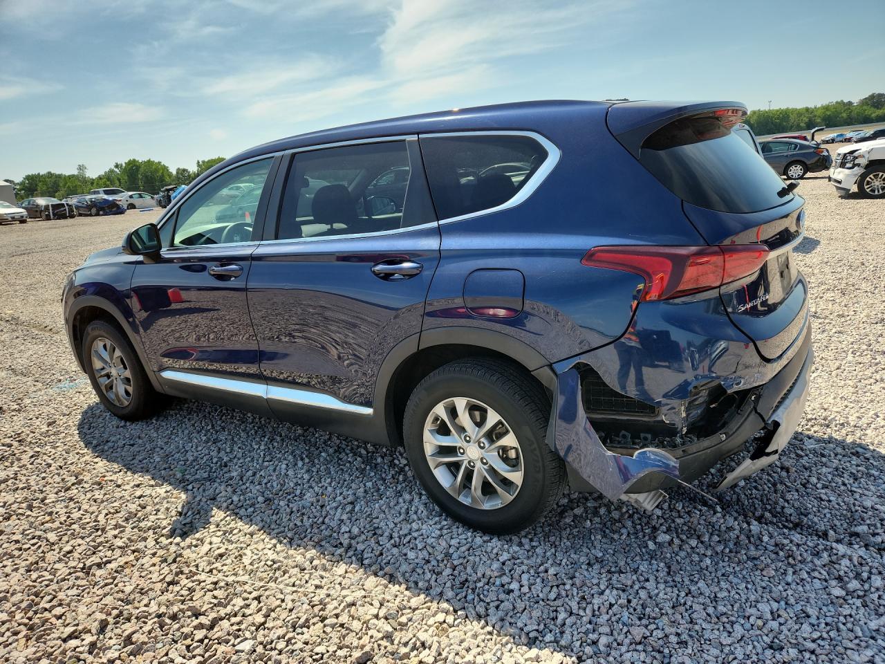 2019 Hyundai Santa Fe Se - Фото 2