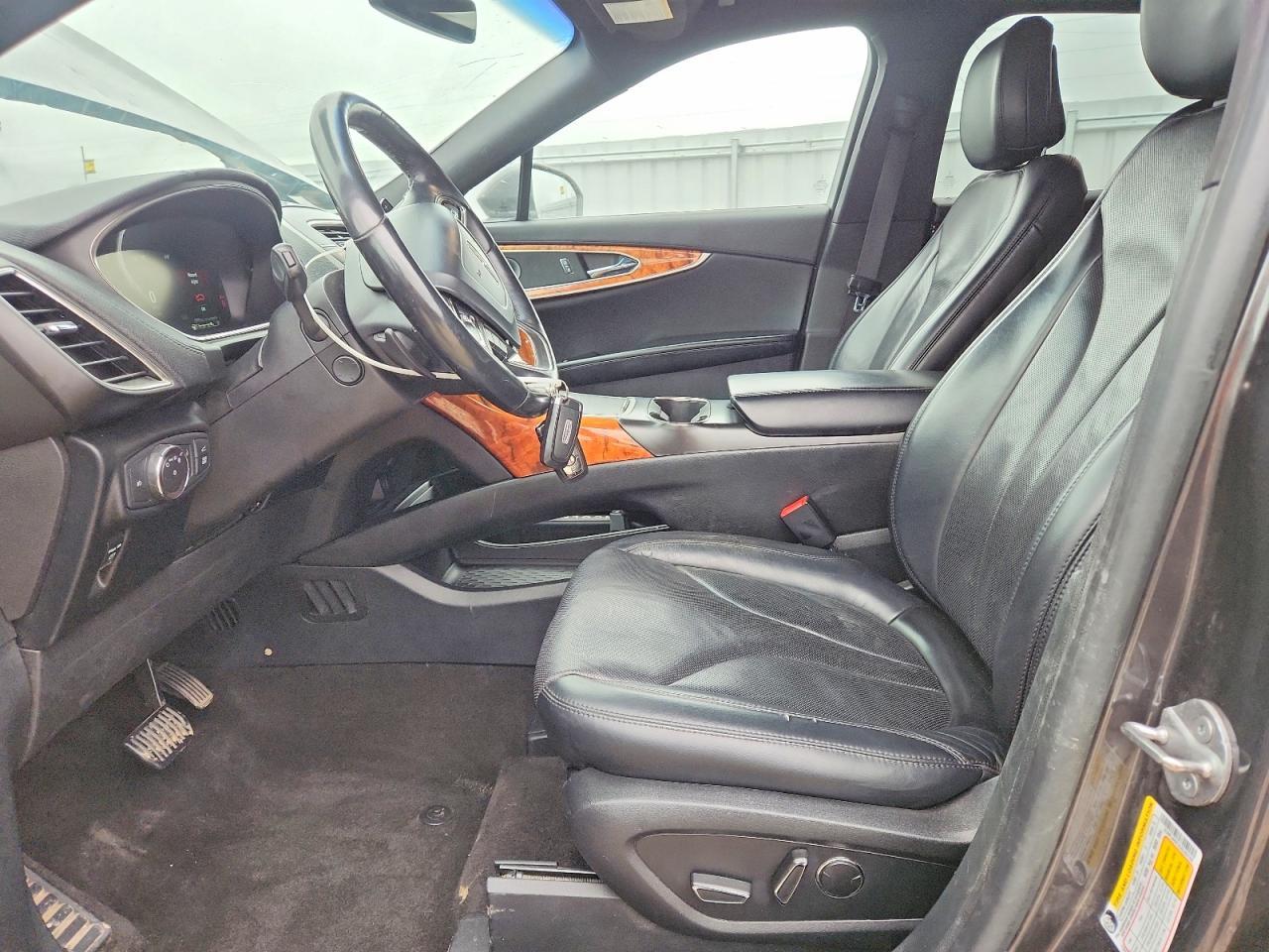 2020 Lincoln Nautilus Reserve - Image 7