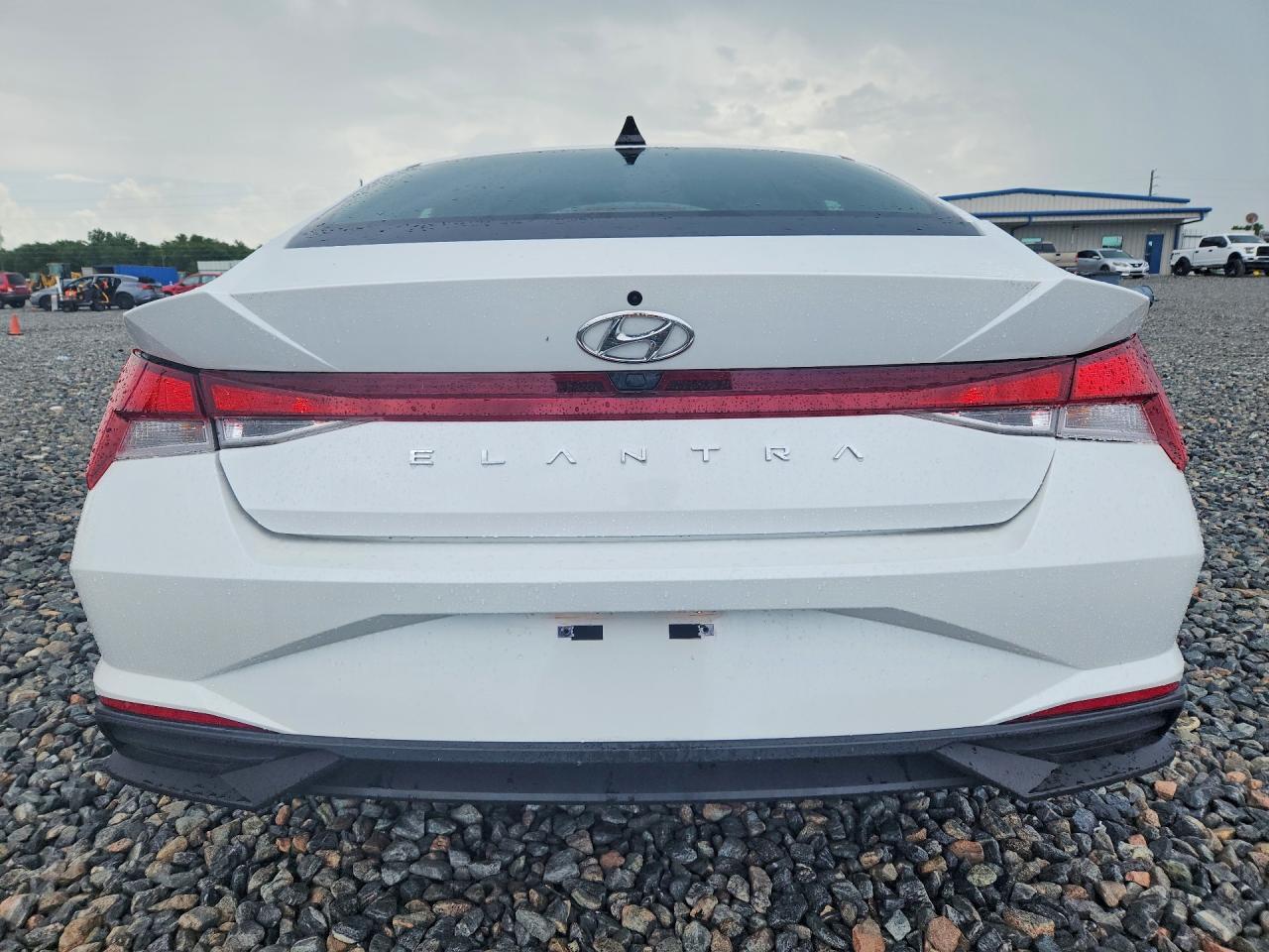 2022 Hyundai Elantra Sel - Фото 6
