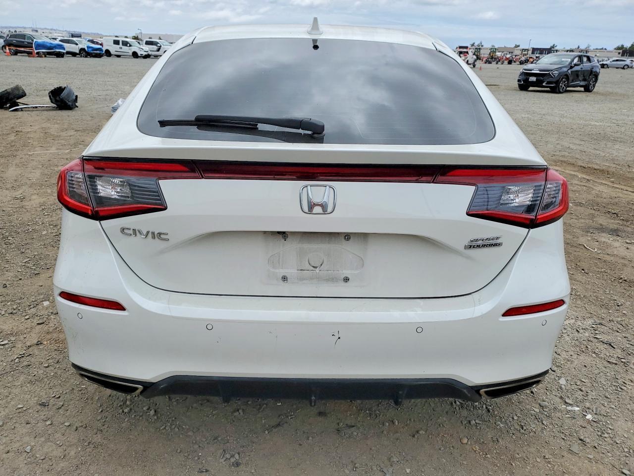2022 Honda Civic Sport Touring - Фото 6