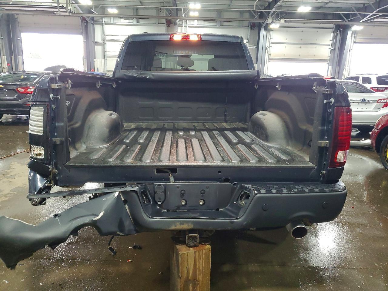 2021 Ram 1500 Classic Slt - Image 6
