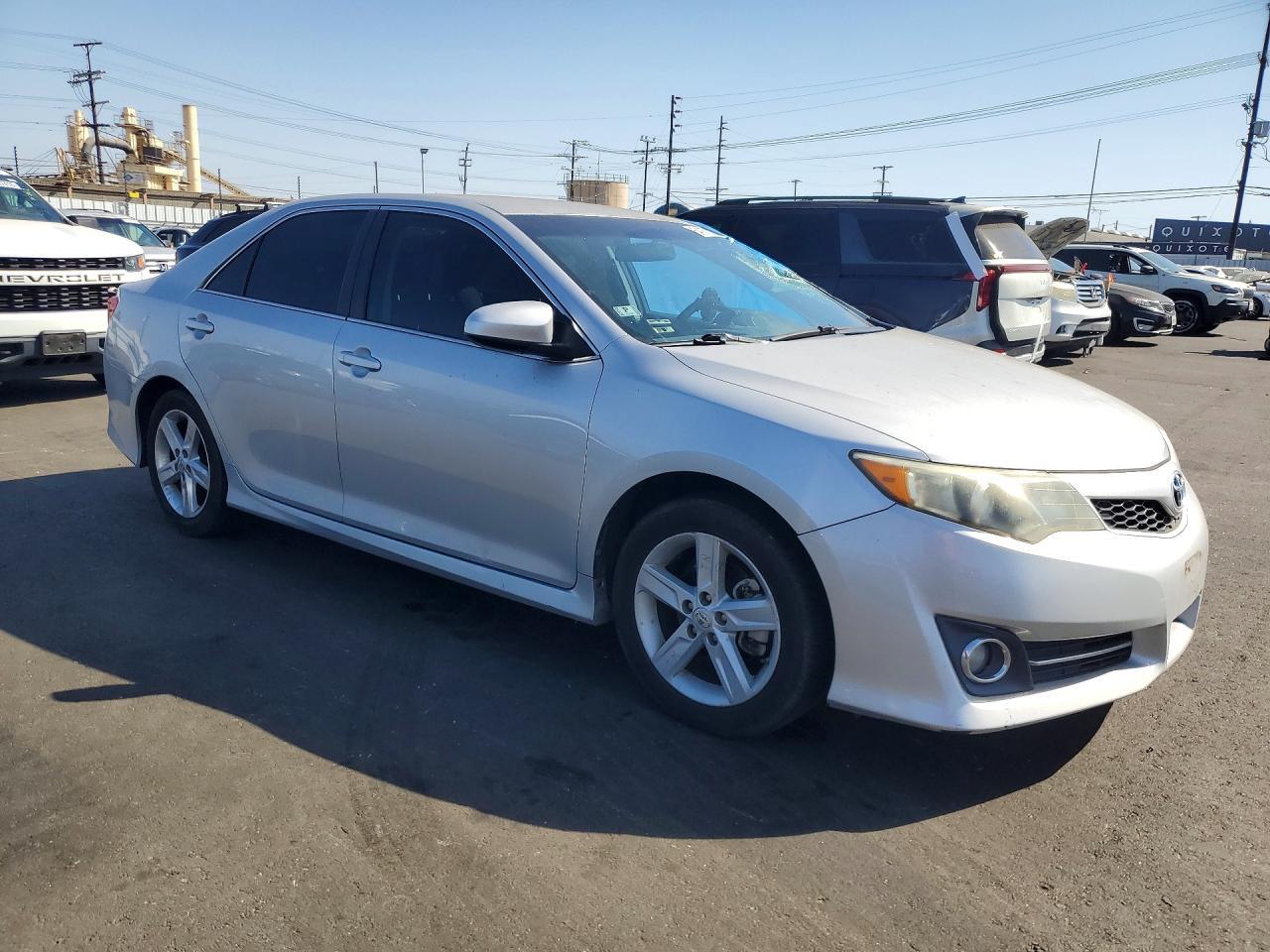 2014 Toyota Camry Se - Фото 7