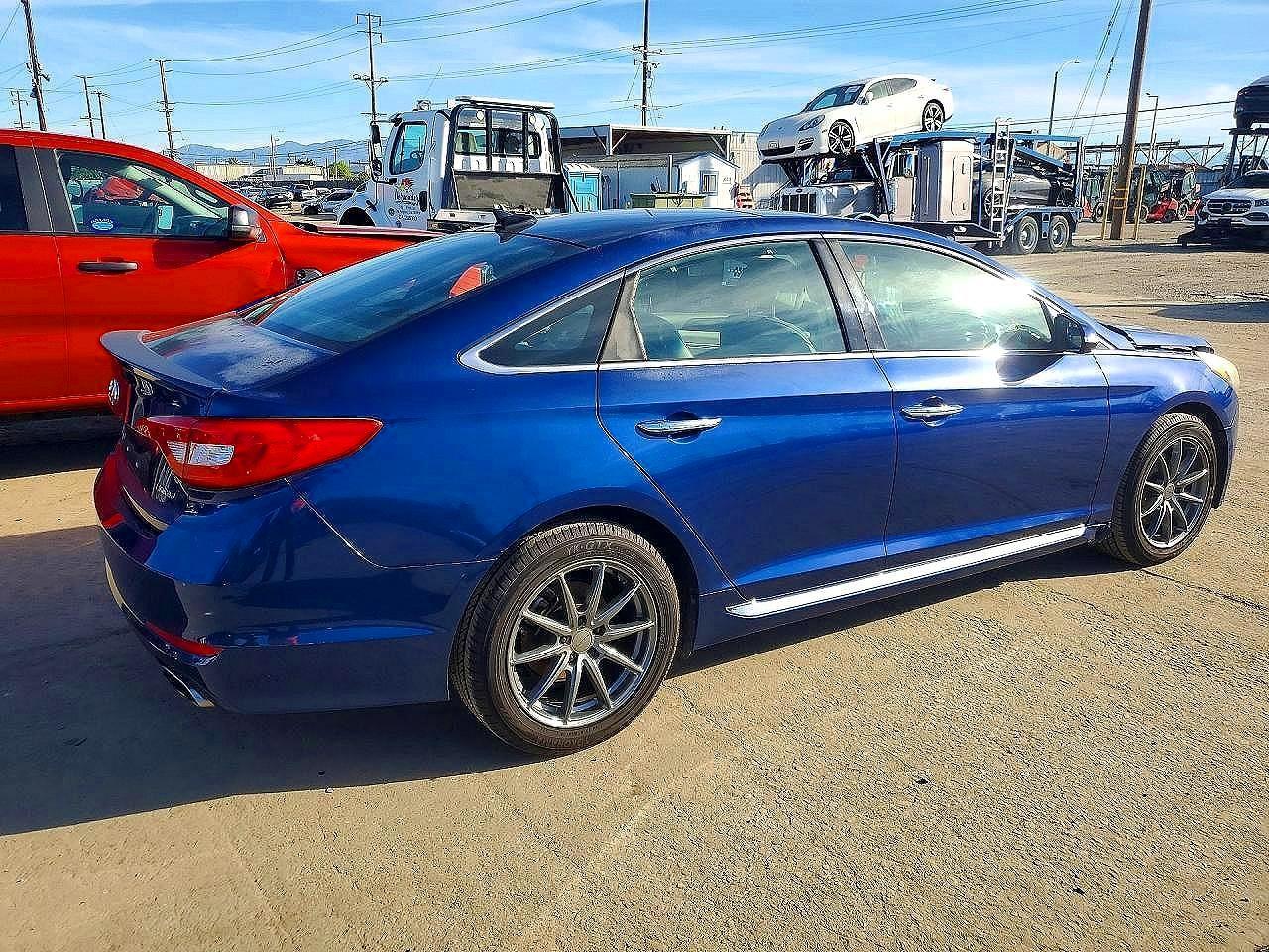 2015 Hyundai Sonata Limited - Image 3