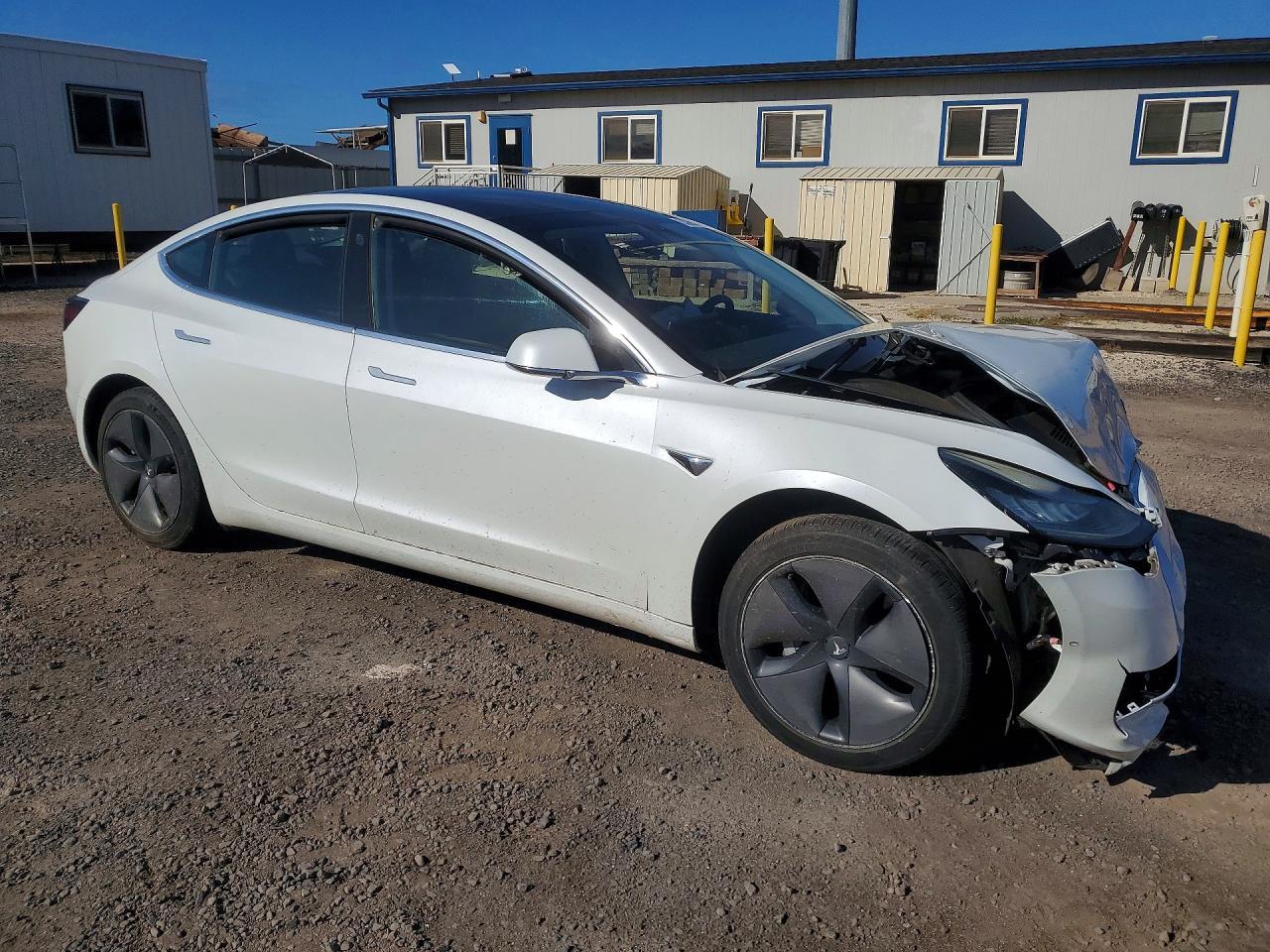 2019 Tesla Model 3 - Фото 4