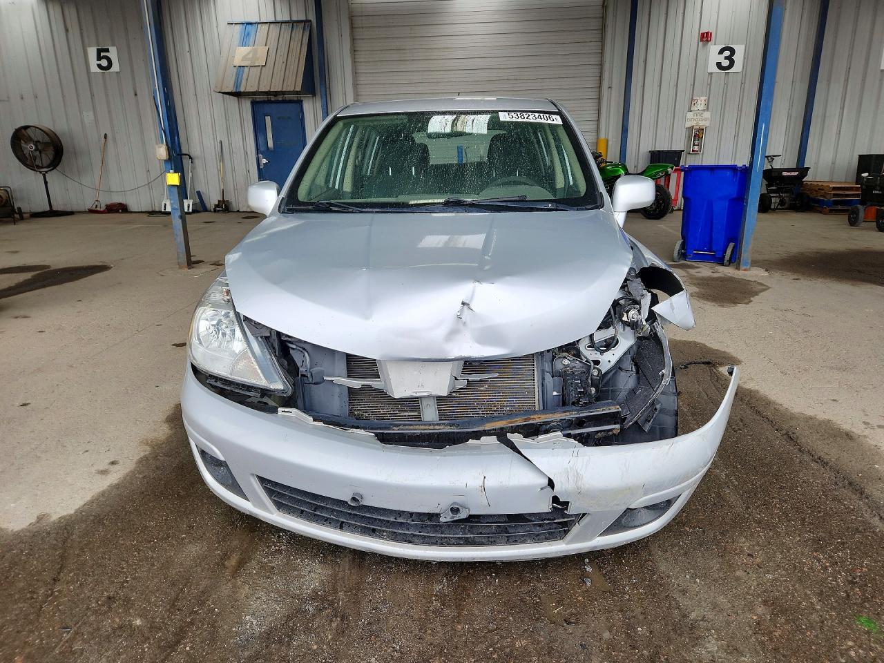 2011 Nissan Versa 1.8 S - Image 5