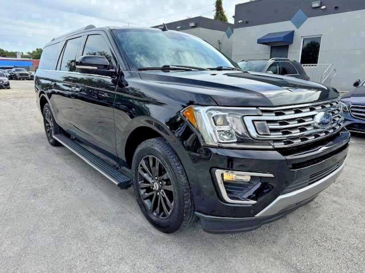 2019 Ford Expedition Max Limited - Image 4