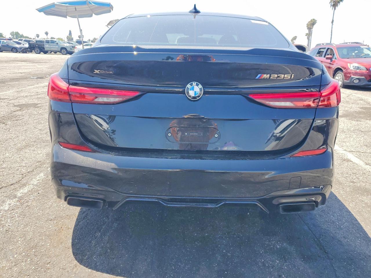 2024 BMW M235Xi - Фото 6