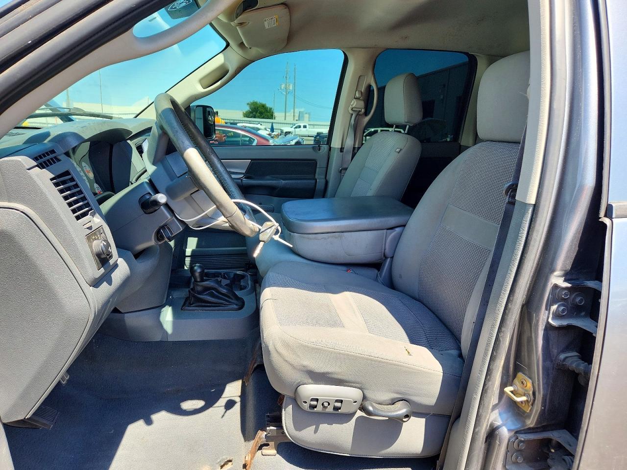 2007 Dodge Ram 2500 St - Фото 7