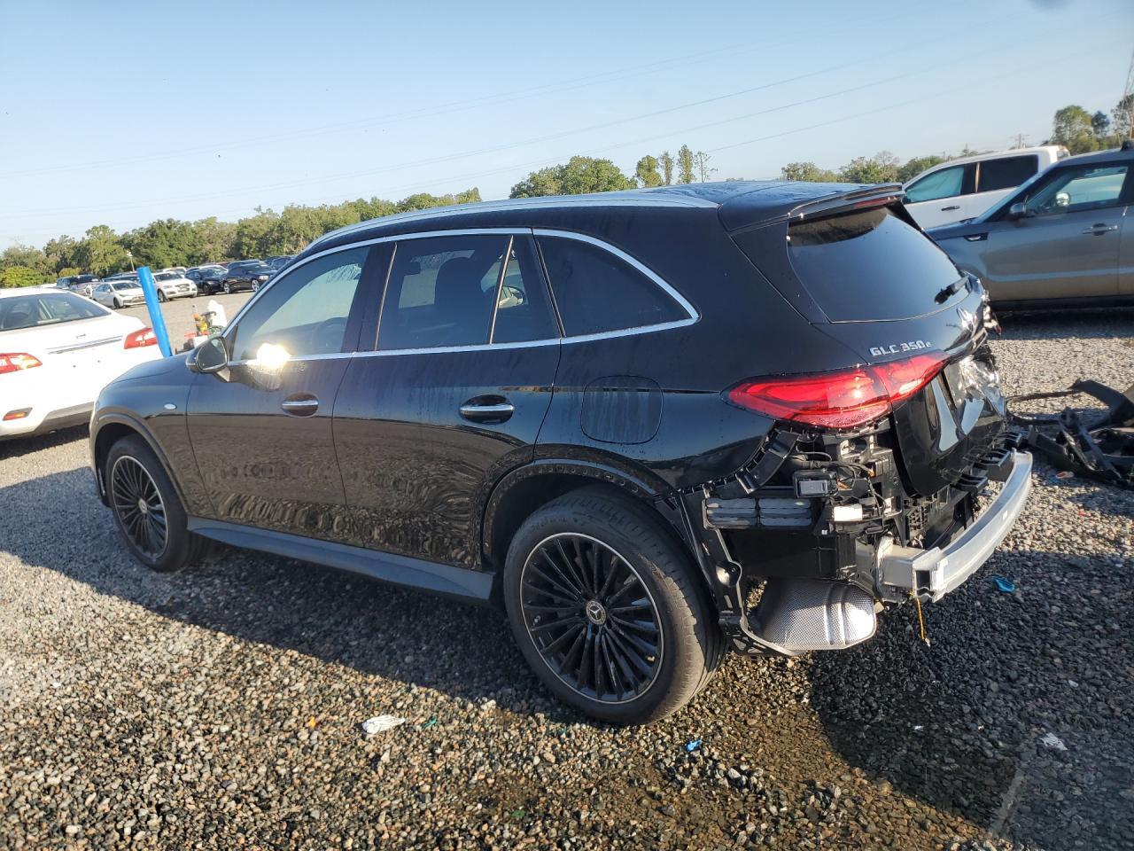 2025 Mercedes-Benz Glc 350E - Фото 2