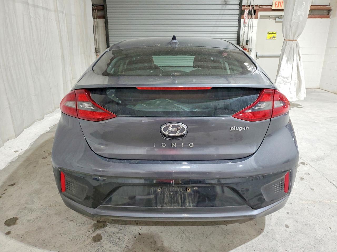 2019 Hyundai Ioniq Plug-In Hybrid Base - Фото 6