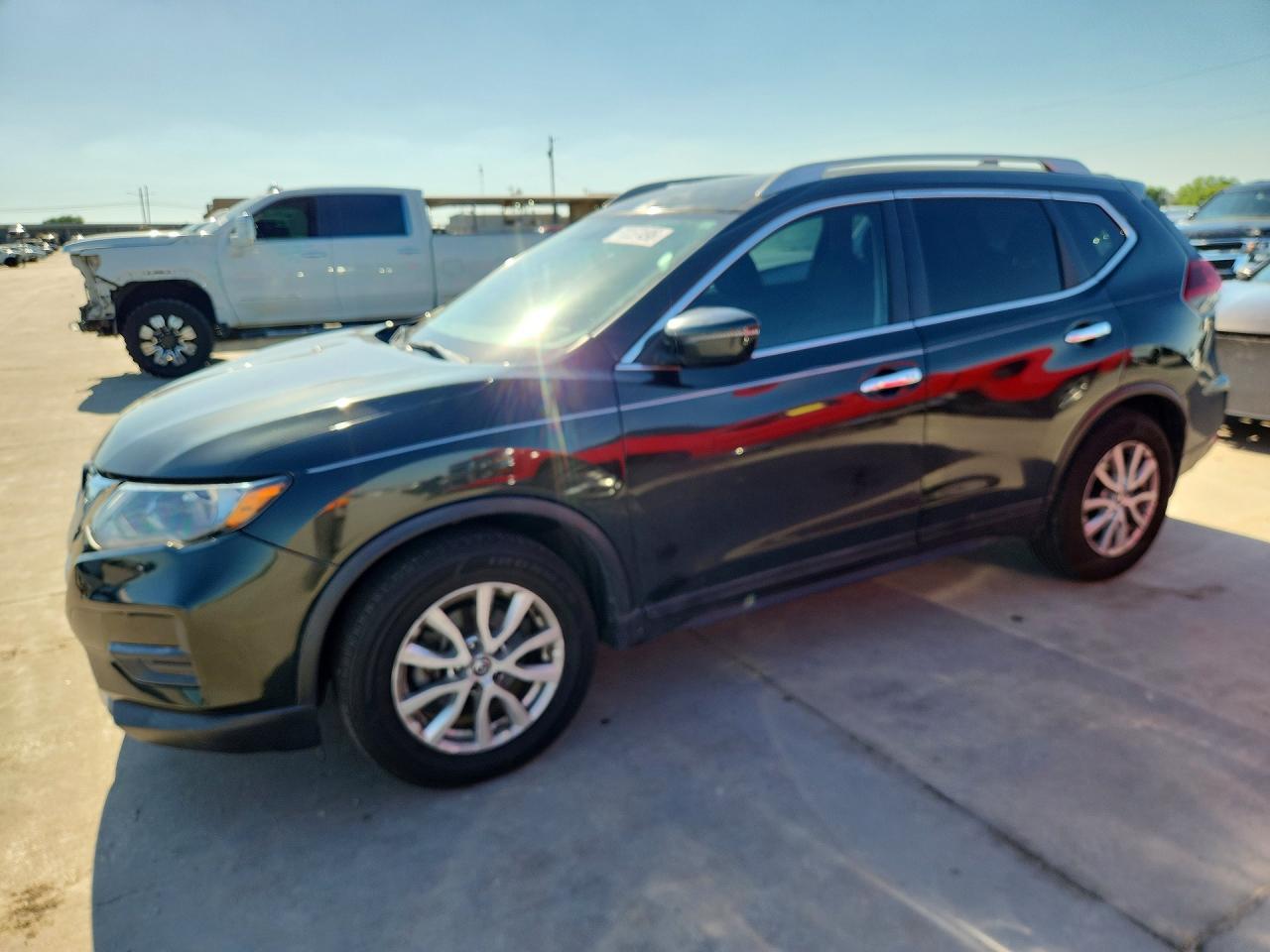 2018 Nissan Rogue Sv