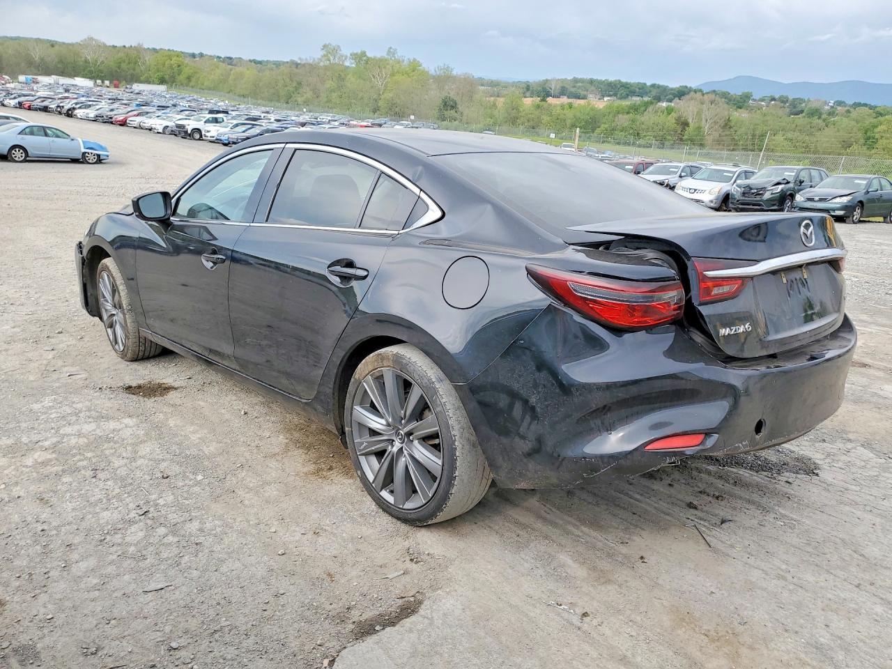 2021 Mazda 6 Touring - Image 2