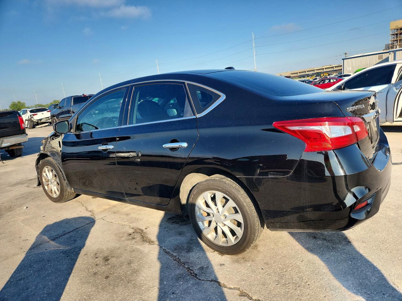 2019 Nissan Sentra Sv - Фото 2
