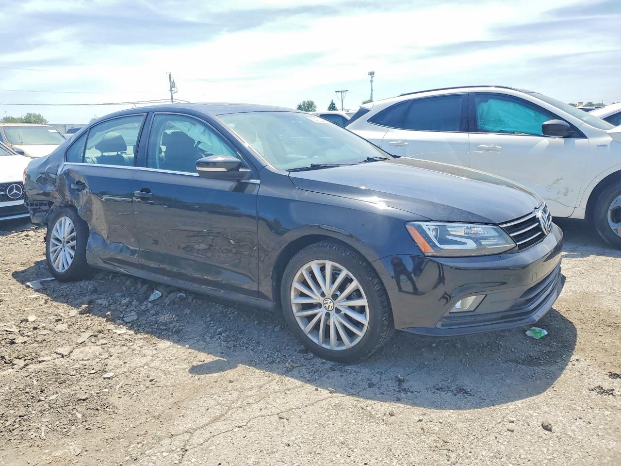 2016 Volkswagen Jetta Sel - Фото 4