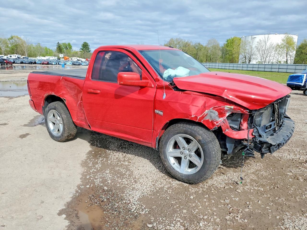 2014 Ram 1500 St - Image 4