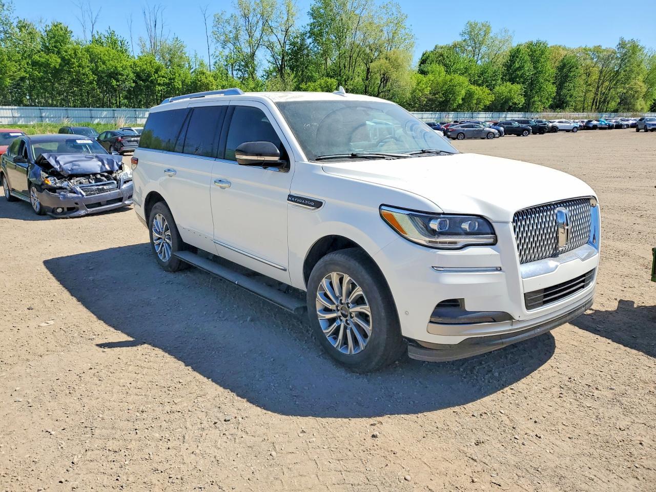 2023 Lincoln Navigator - Фото 4