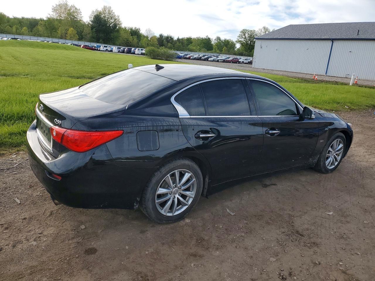 2017 Infiniti Q50 3.0T Premium - Image 3