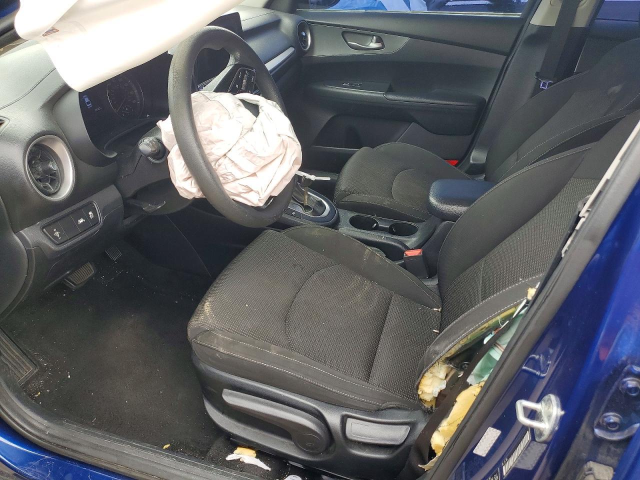 2019 Kia Forte Lxs - Image 7