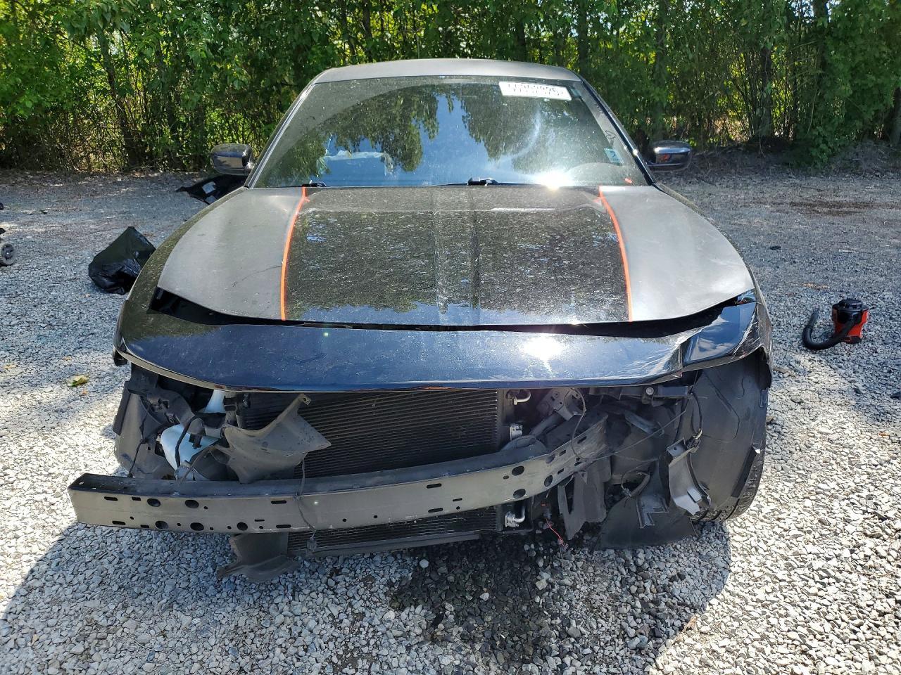 2018 Dodge Charger R - Image 5