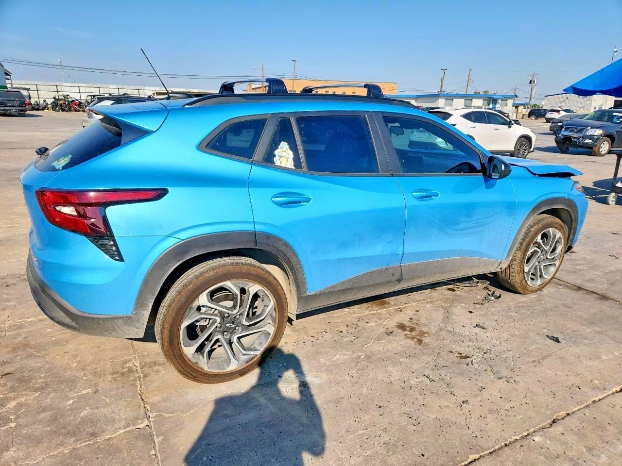 2025 Chevrolet Trax 2Rs - Image 3