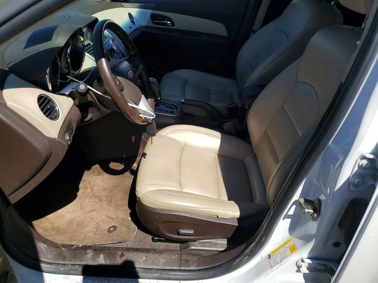 2014 Chevrolet Cruze Lt - Image 7