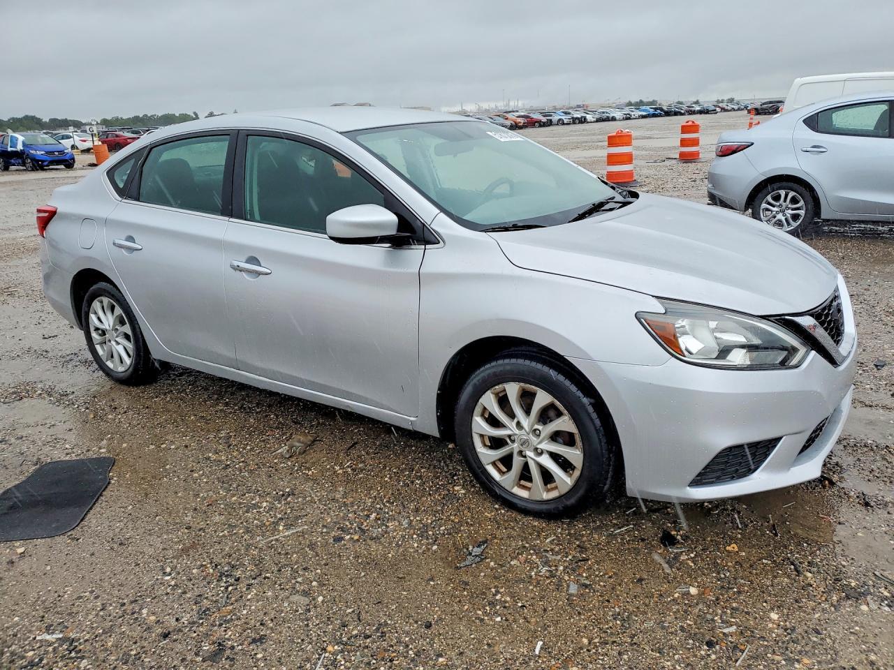 2019 Nissan Sentra Sv - Фото 4
