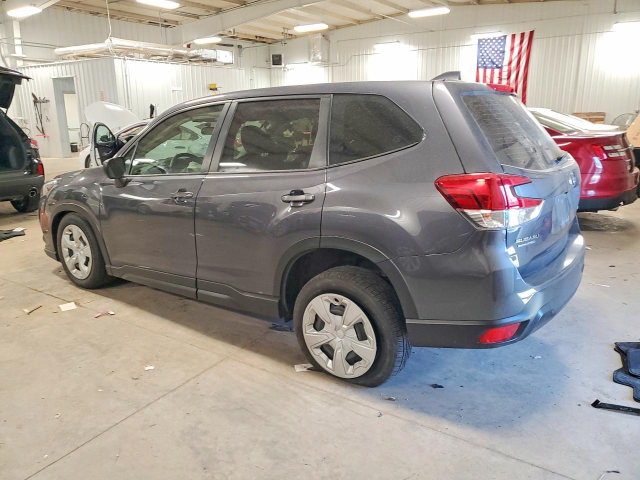 2023 Subaru Forester - Фото 2