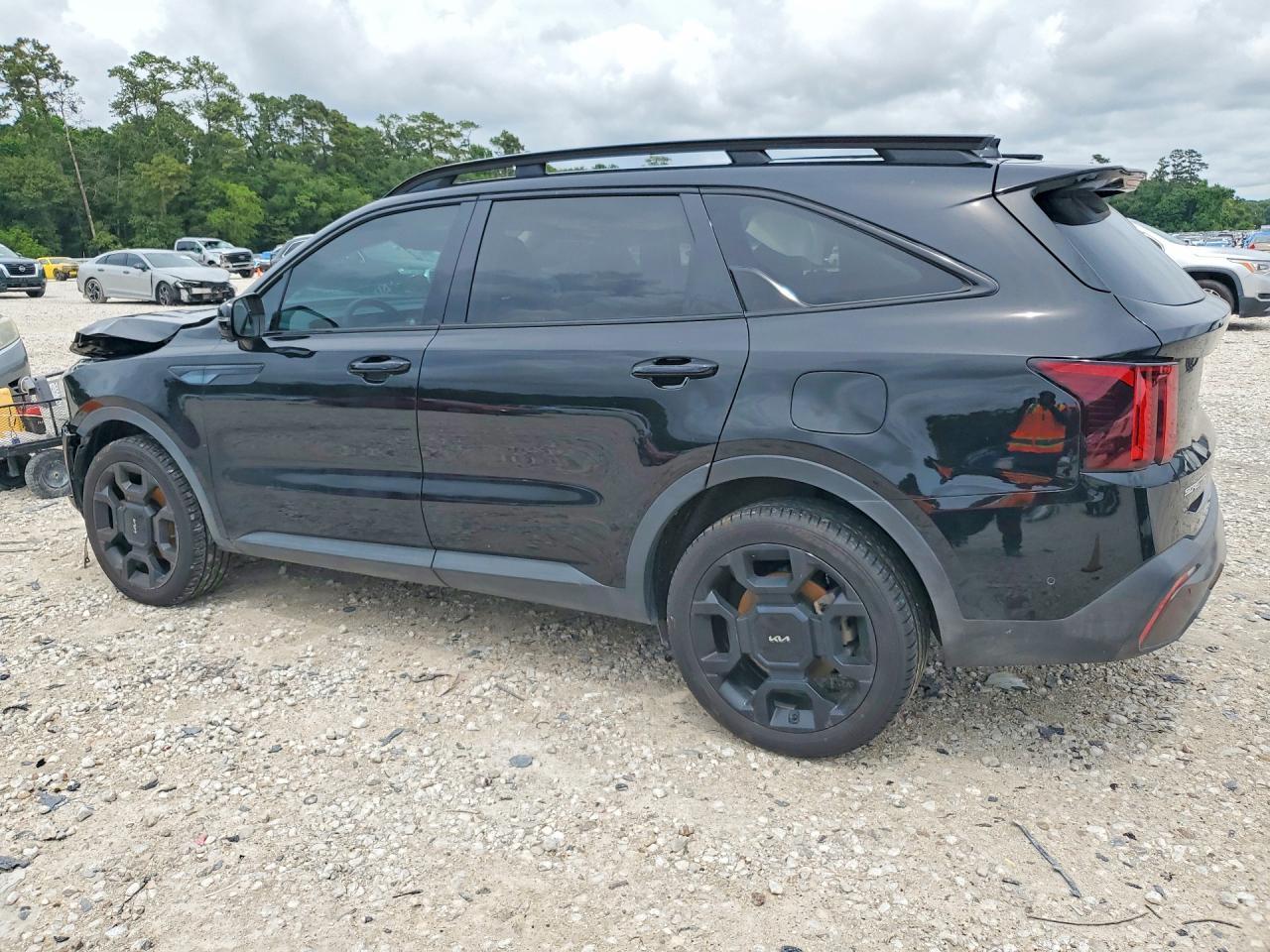 2024 Kia Sorento X-Line Sx - Image 2