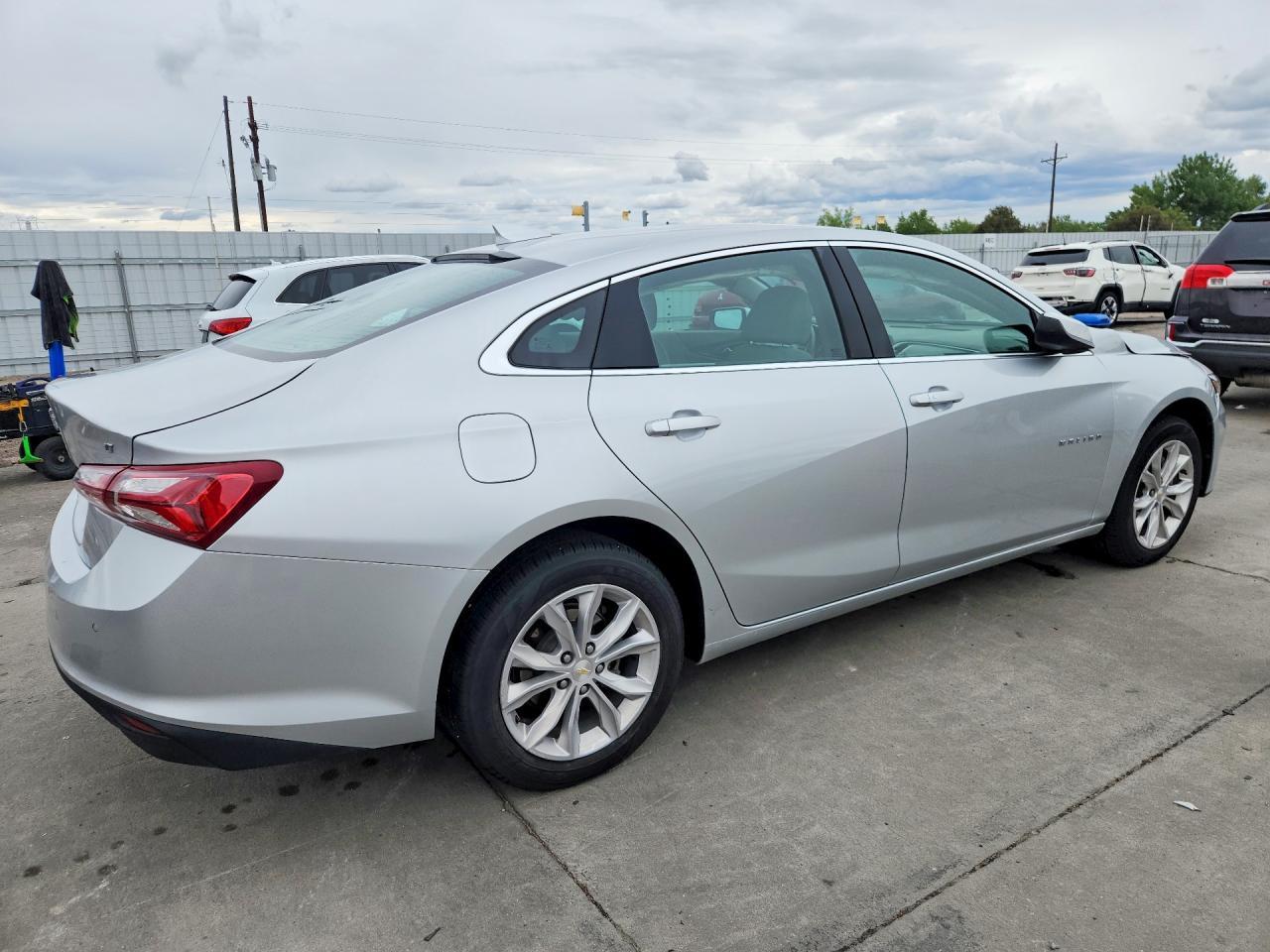2020 Chevrolet Malibu Lt - Фото 3