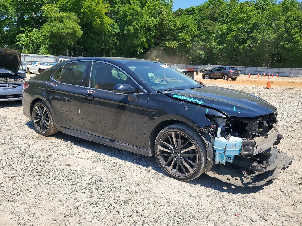 2019 Toyota Camry Xse - Image 4