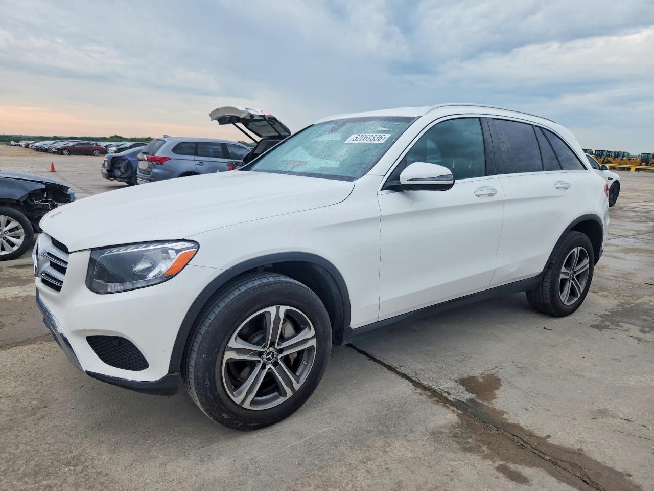 2019 Mercedes-Benz Glc 300