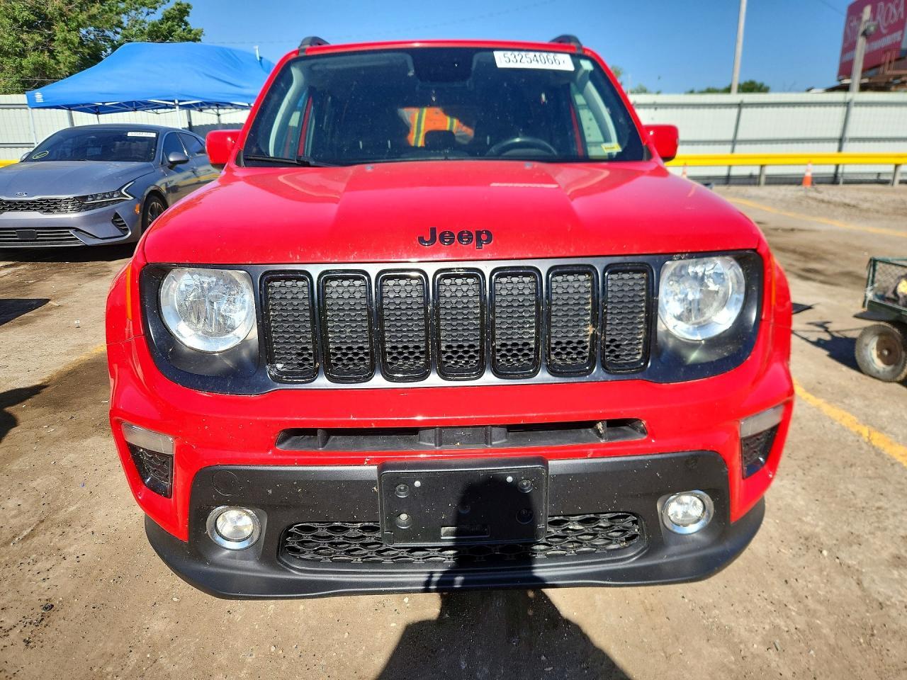 2020 Jeep Renegade Latitude - Image 5