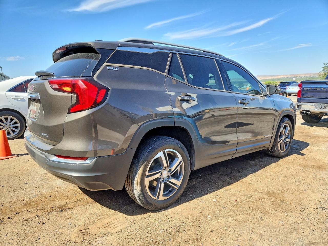 2020 GMC Terrain Slt - Фото 3
