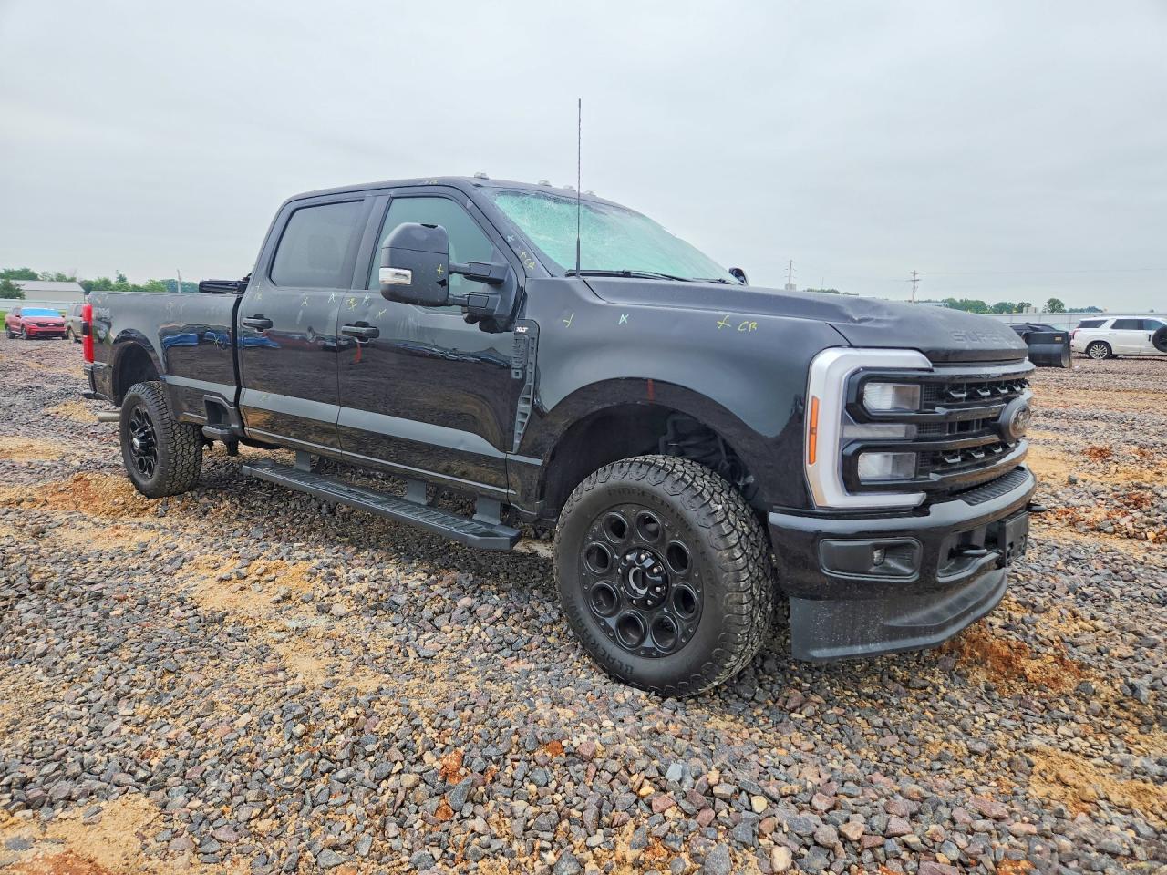 2024 Ford F250 Super Duty - Image 4