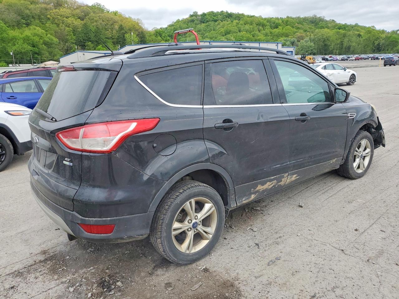 2013 Ford Escape Se - Фото 3