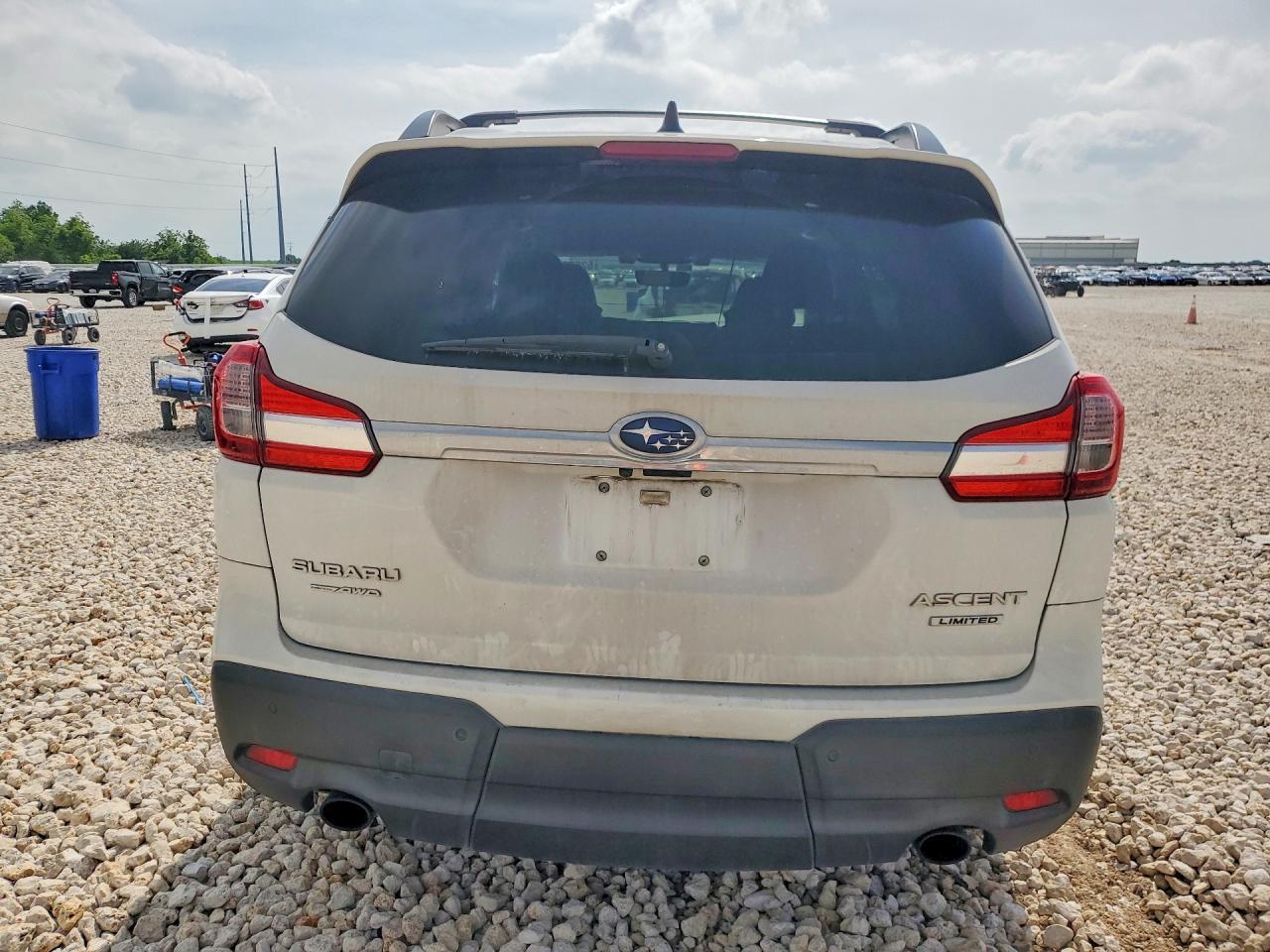 2019 Subaru Ascent Limited - Image 6