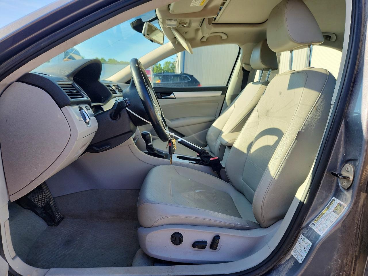 2013 Volkswagen Passat Se - Фото 7