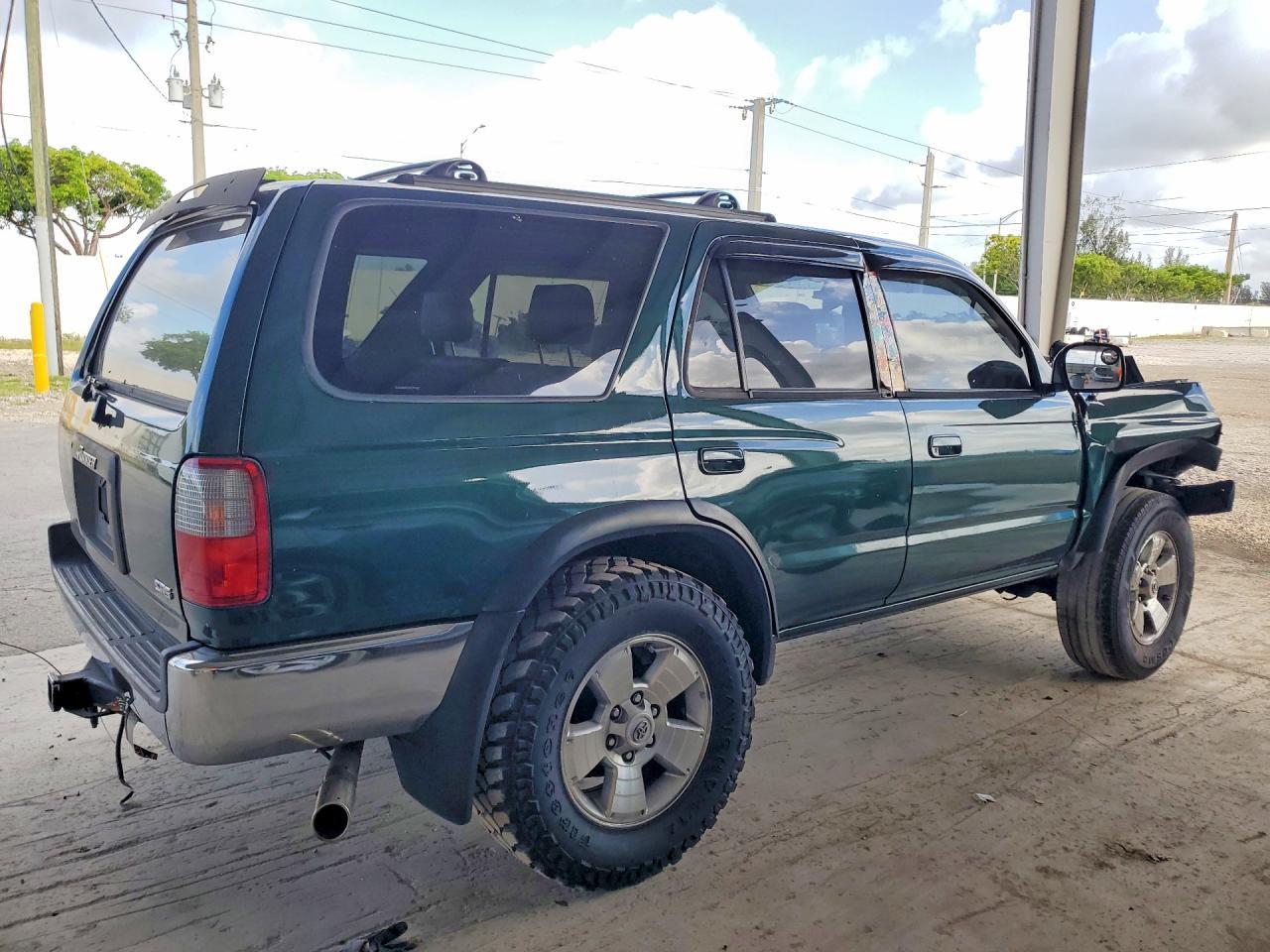 2000 Toyota 4Runner Sr5 - Image 3