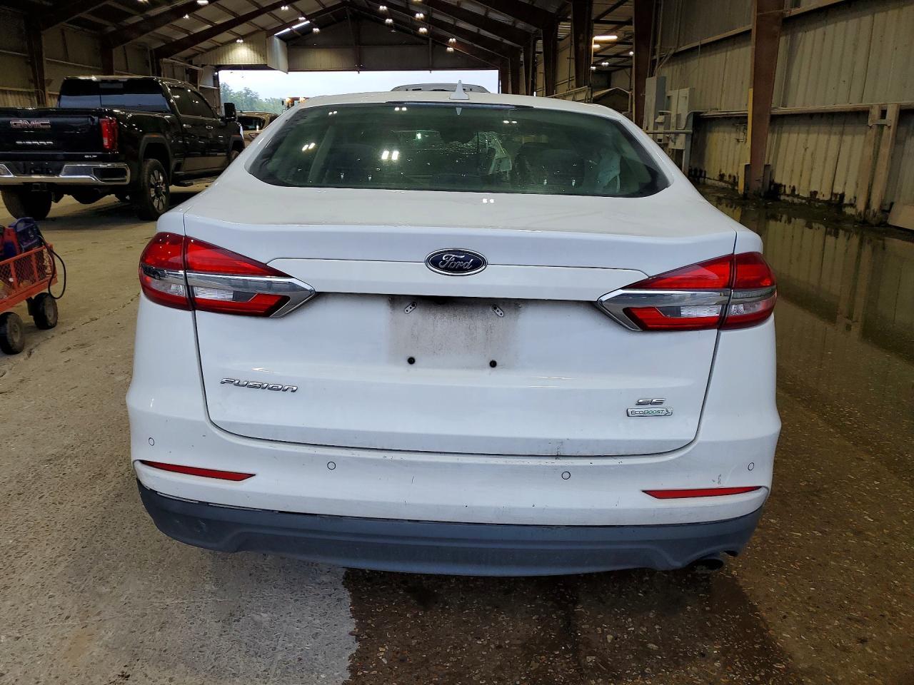 2019 Ford Fusion Se - Image 6