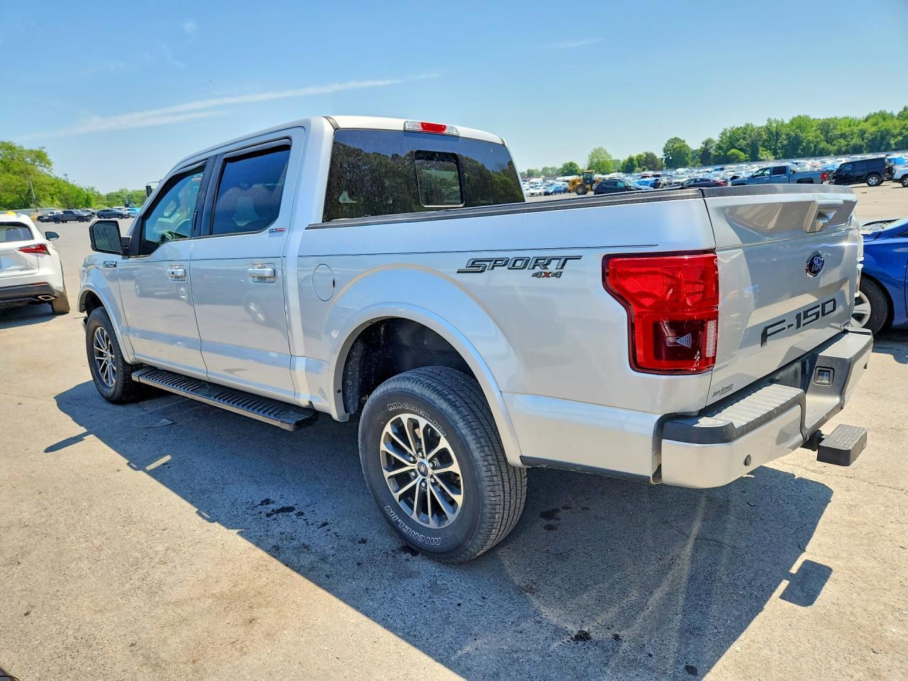 2018 Ford F150 Supercrew - Фото 2