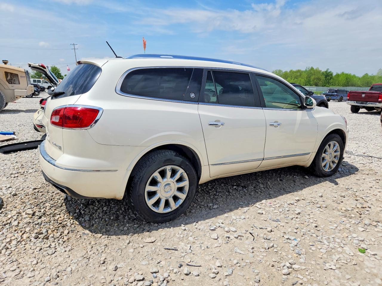 2015 Buick Enclave - Image 3