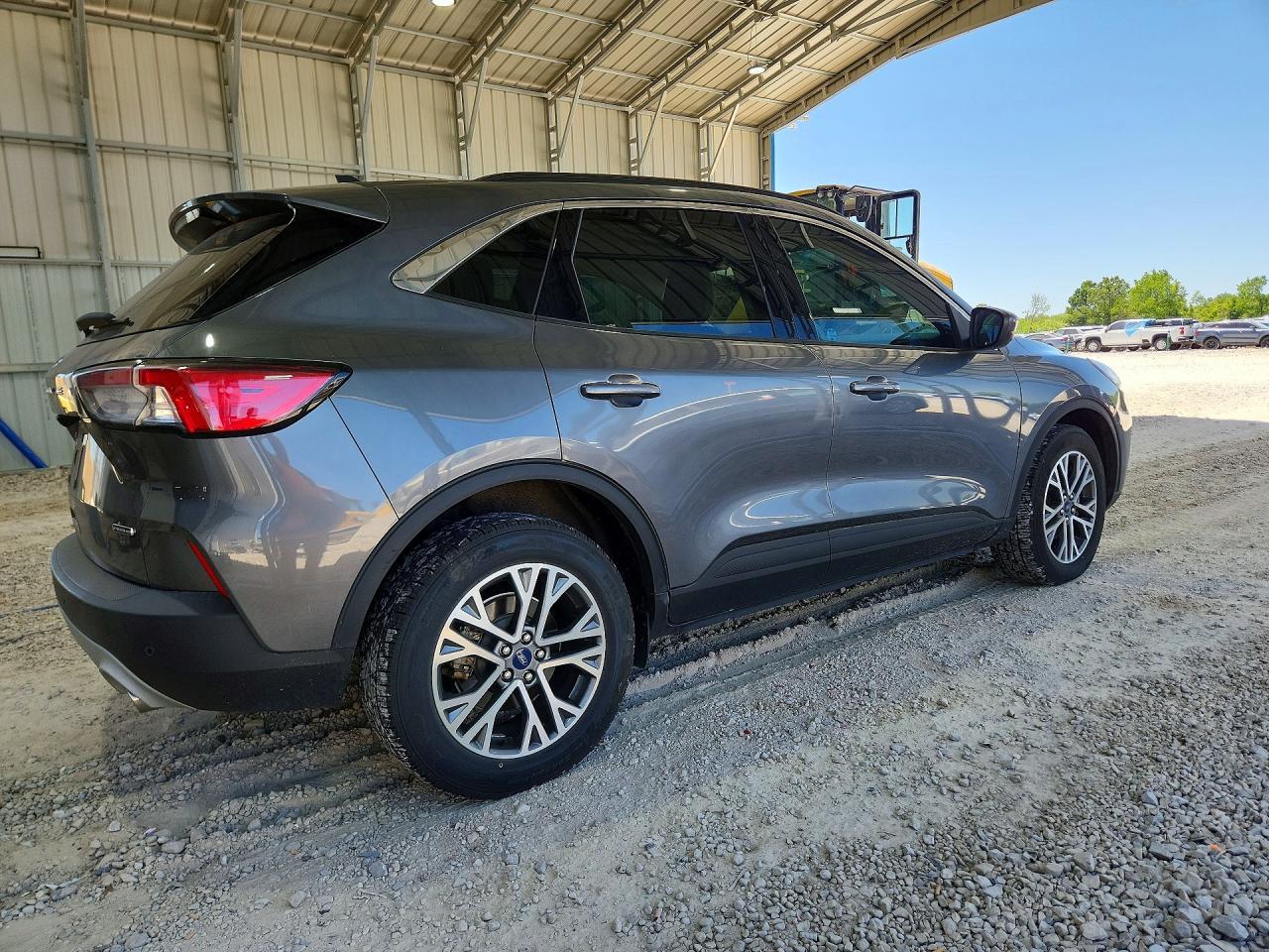 2021 Ford Escape Sel - Фото 3