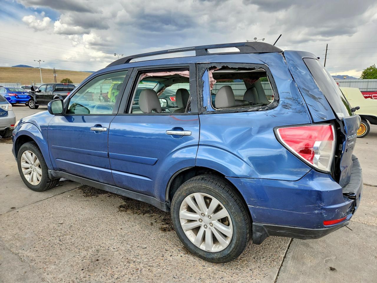 2013 Subaru Forester Limited - Image 2