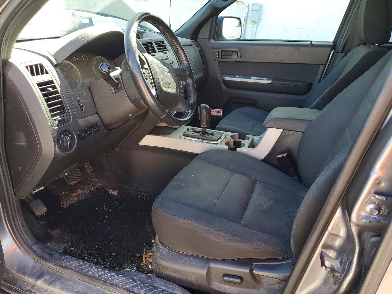 2010 Ford Escape - Image 7