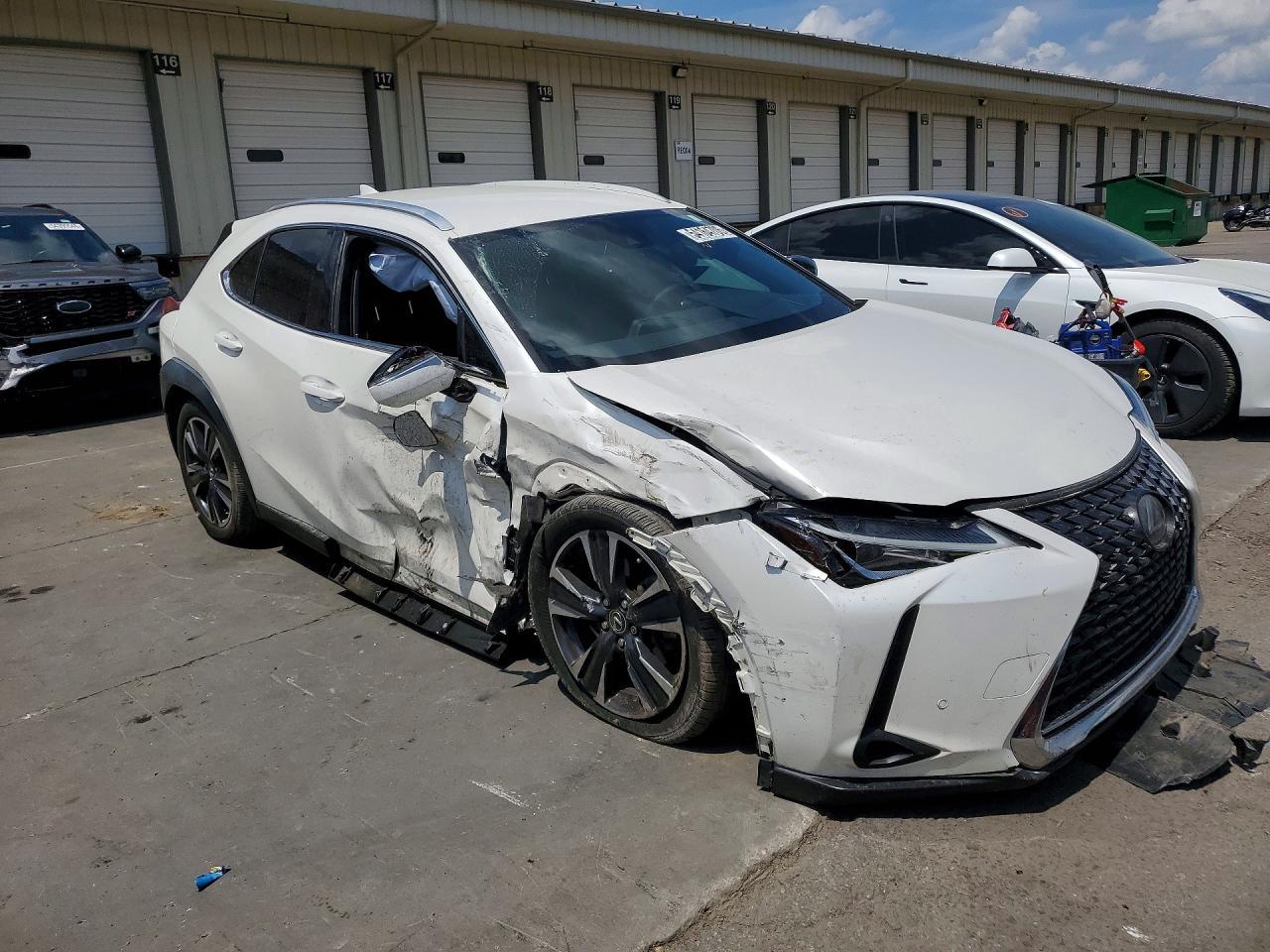 2021 Lexus Ux 200 - Фото 4