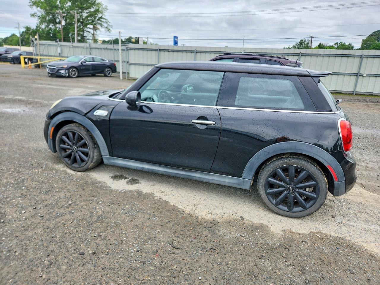 2014 Mini Cooper S - Image 2