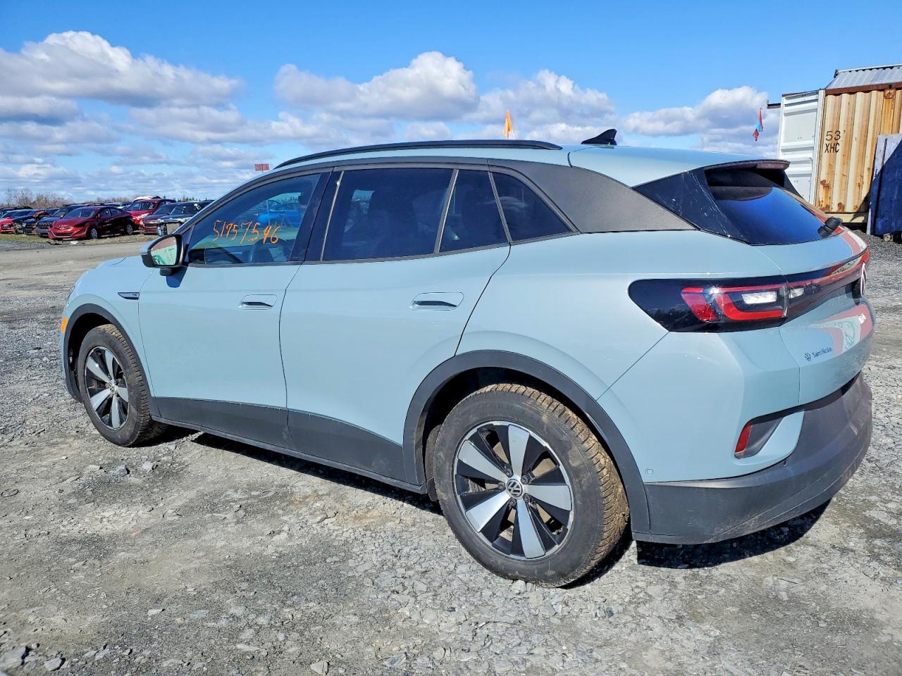 2024 Volkswagen Id.4 Pro - Image 2