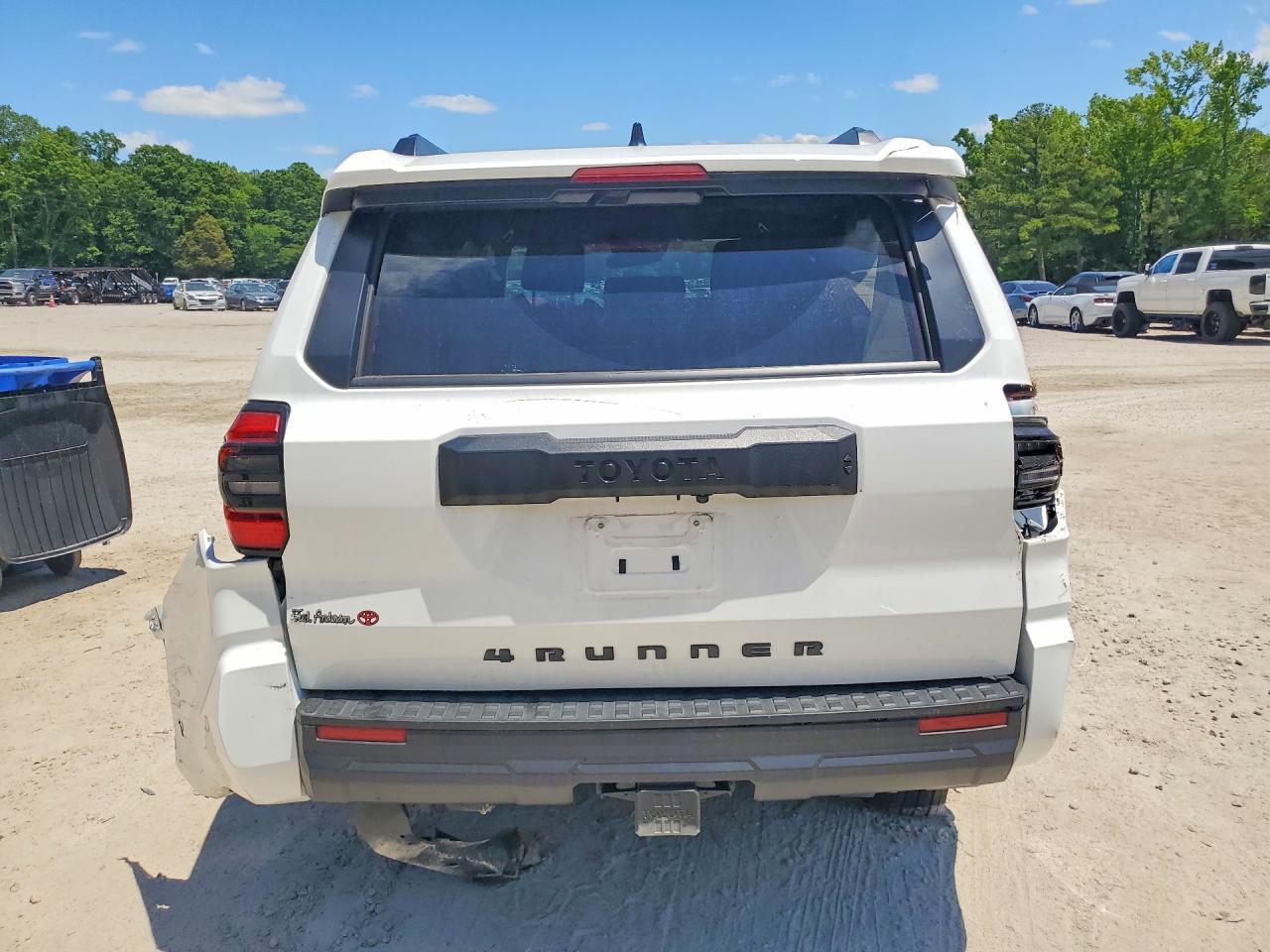 2025 Toyota 4Runner Sr5 - Фото 6